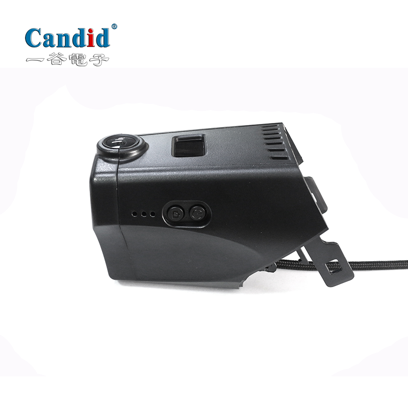 宝马5系高配行车记录仪